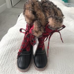 NWT Storm by Cougar Snow Boots Sz.7